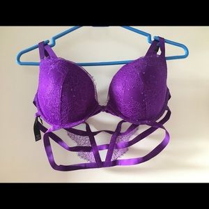 36C open from front bra